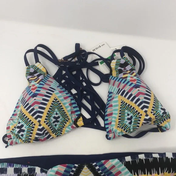 Red Carter Grand Bazaar Reversible Bikini - Picture 6 of 9